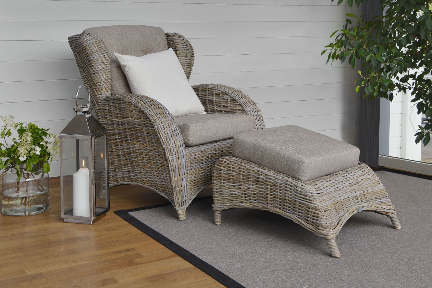 Gemütlicher Rattan-Polstersessel