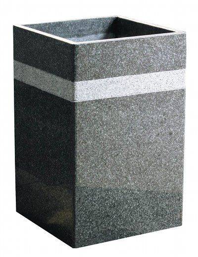 Pflanzgefäß aus Granit, poliert