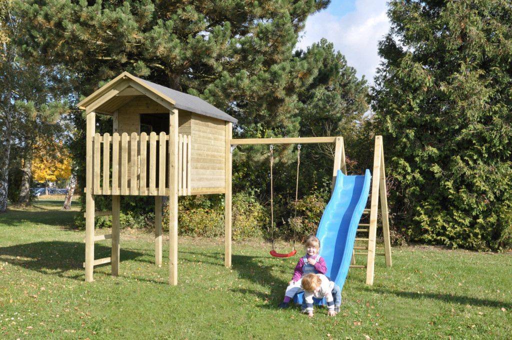 Spielgeräte Turm mit Rutsche und  Schaukel