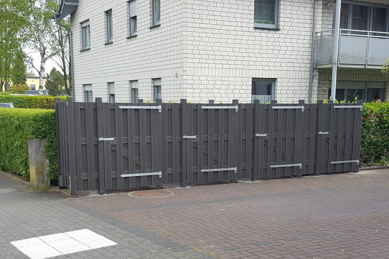 Individuelle Mülltonnenverkleidungen aus WPC