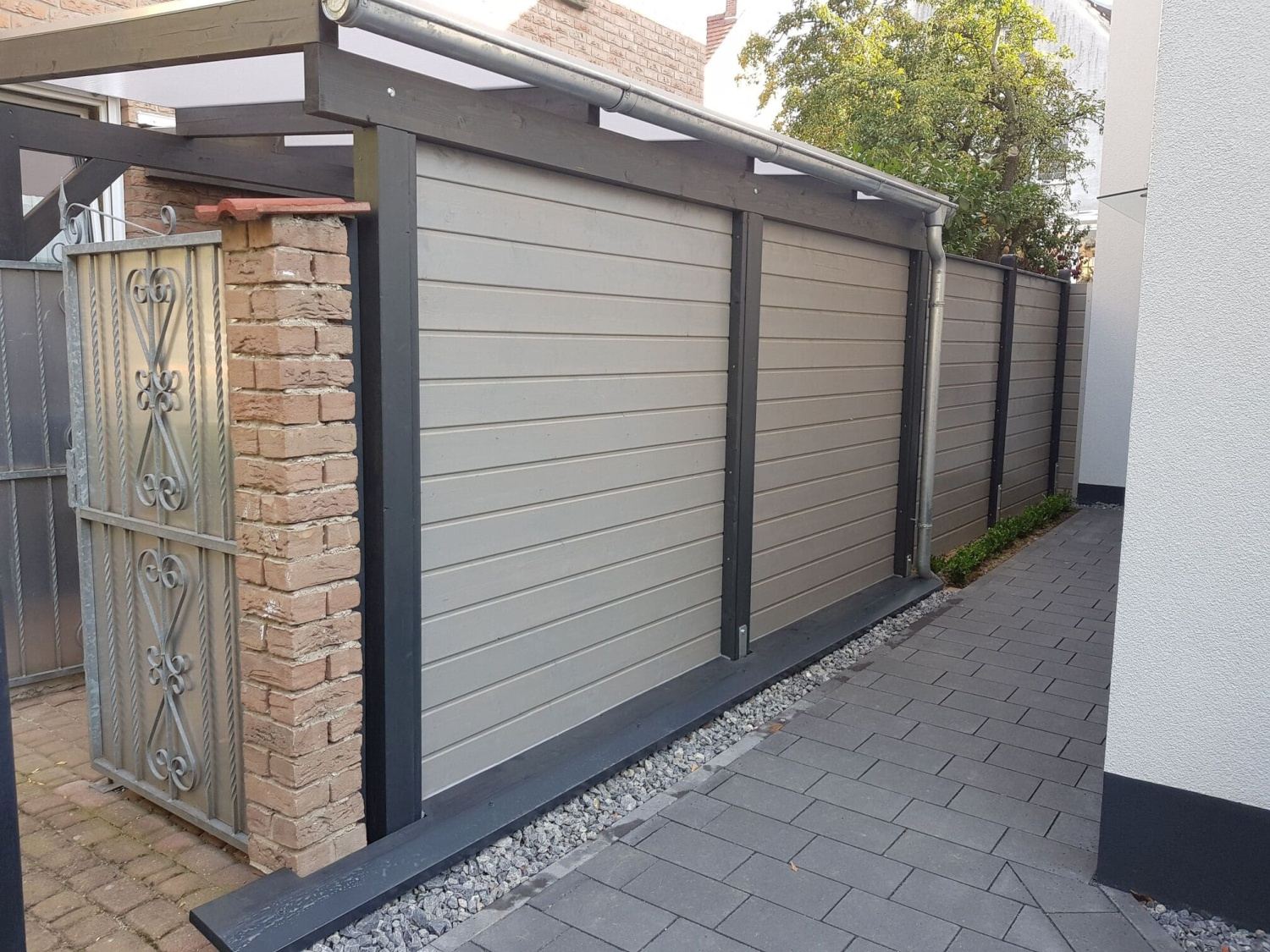 Maßgeschneiderte Gebäude und Abtrennungen