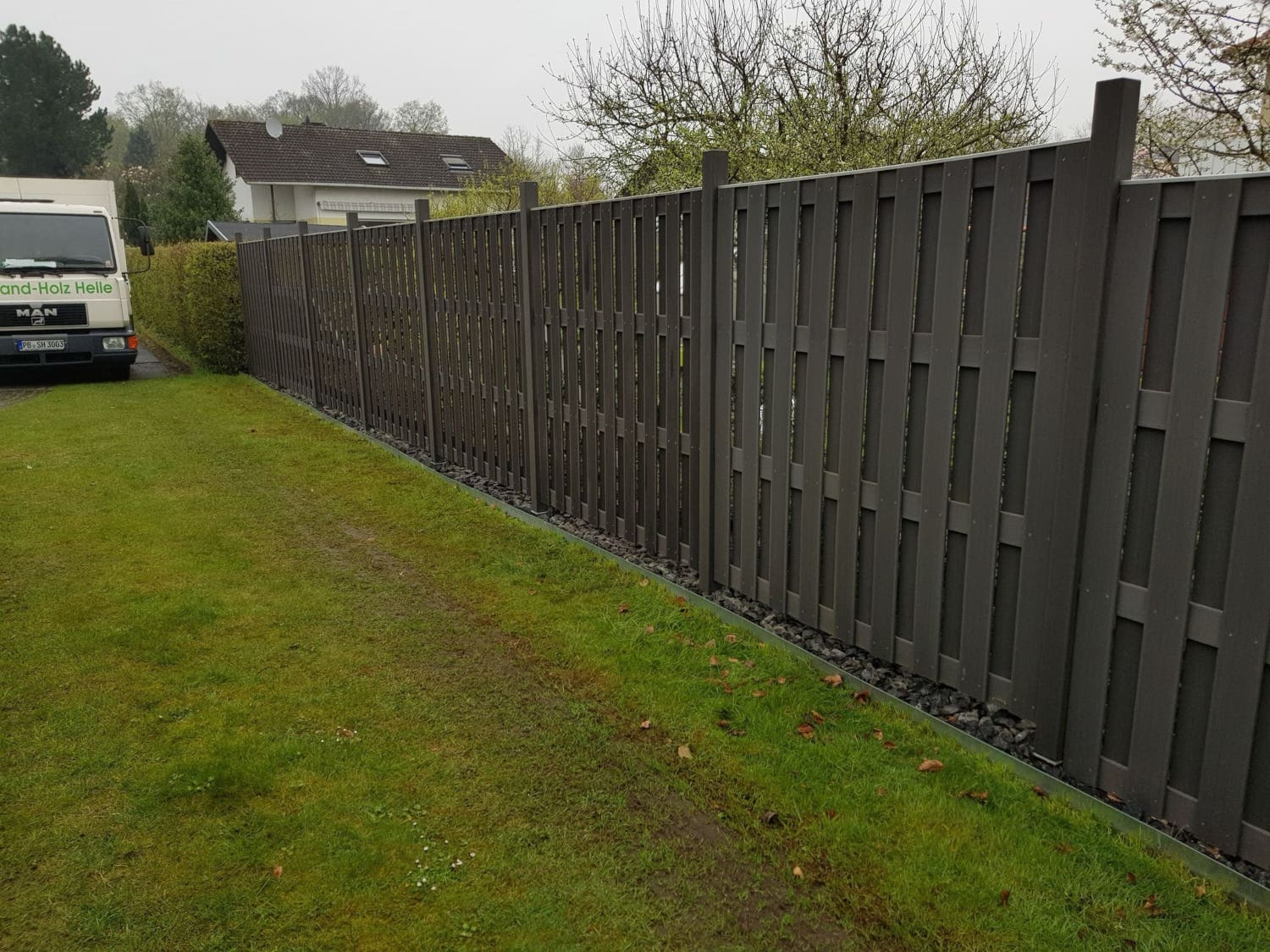 Sichtschutzzaun aus WPC