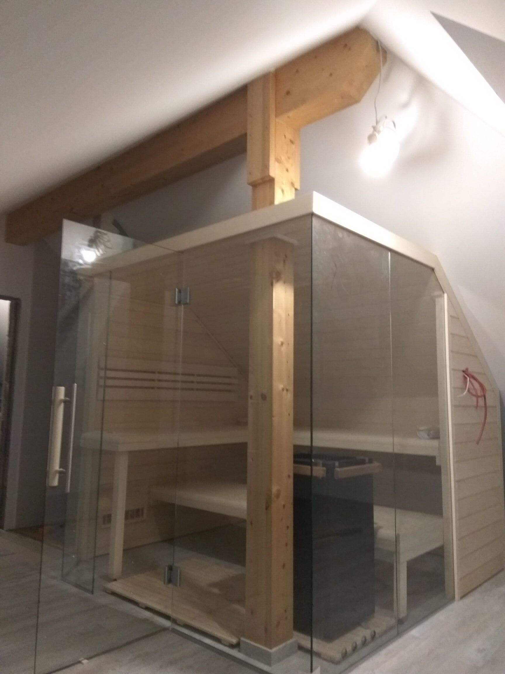 Sauna mit Schräge