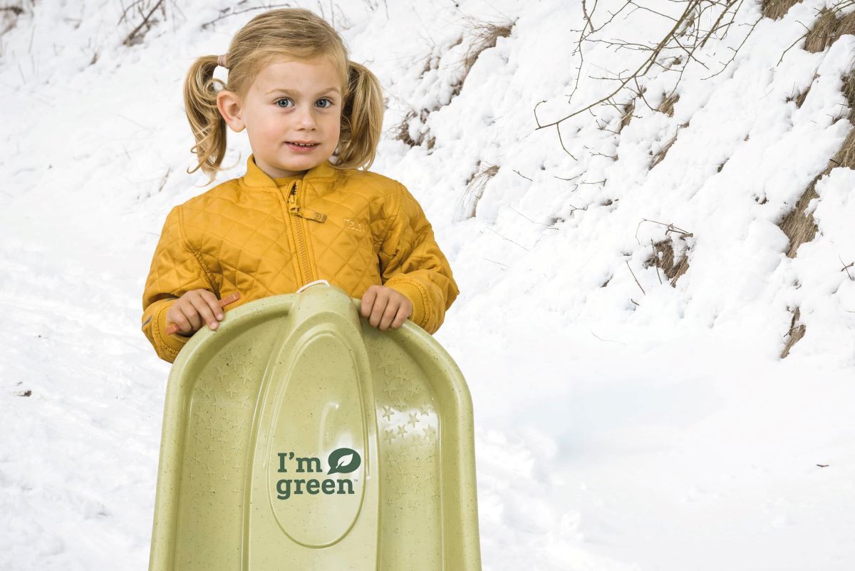 dantoy Bobschlitten aus nachhaltigem Bio-Kunststoff mit Zuckerrohr