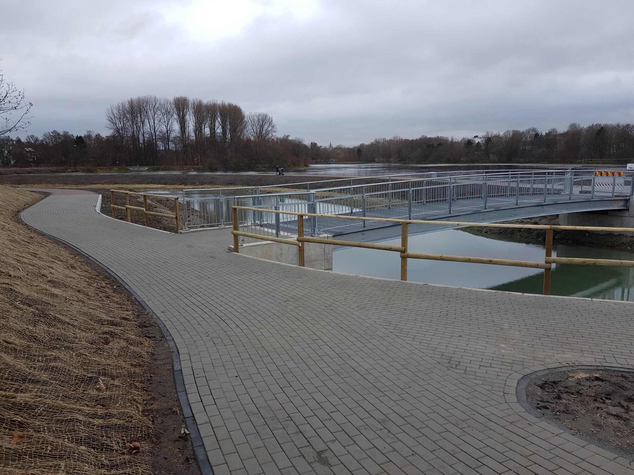 Geländer Neugestaltung Padersee