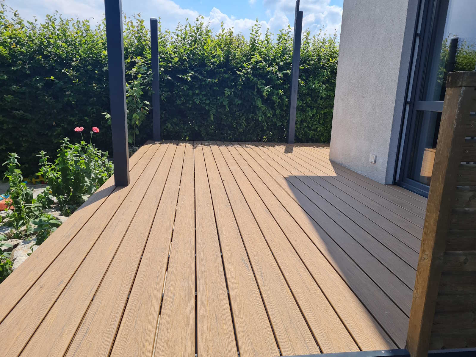 Terrassenboden hell Holz