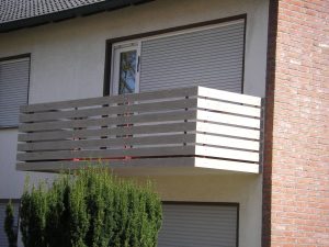 Balkonverkleidung aus WPC